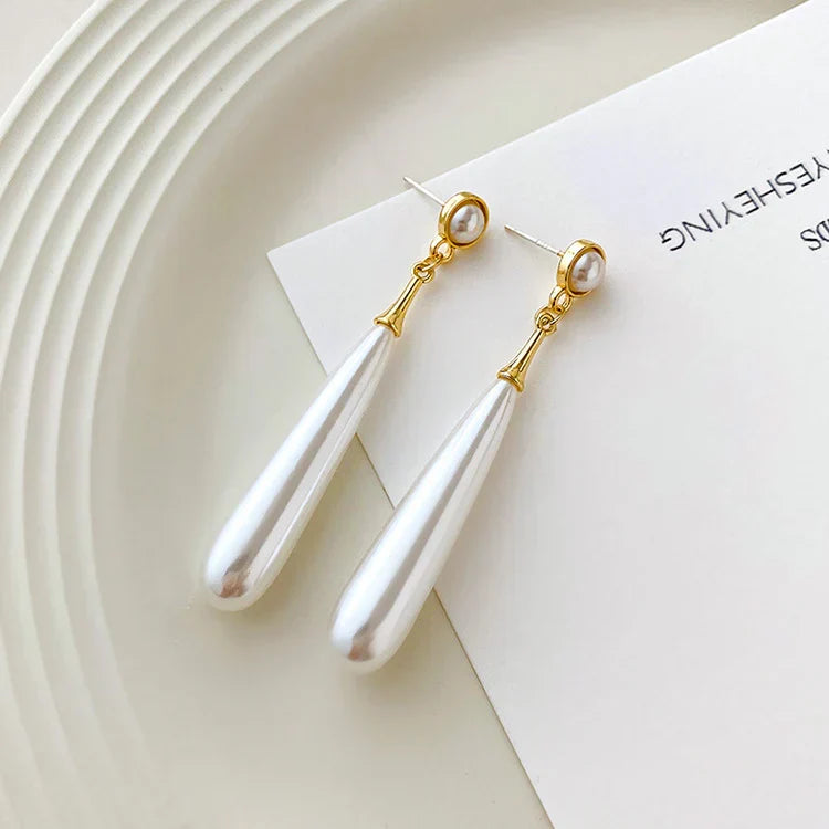 Dewdrop Romance: Korean Faux Pearl Dangle Earrings
