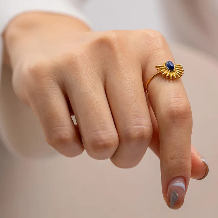 Kalatmika Elegant 18K Gold-Plated Natural Stone Sunburst Ring for Women