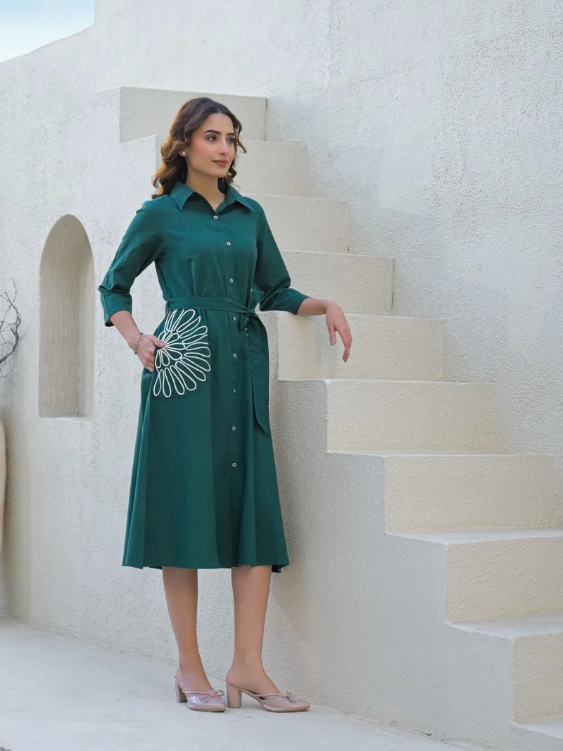 Kalatmika Green Pure Cotton Floral Embroidered Midi Dress With Belt